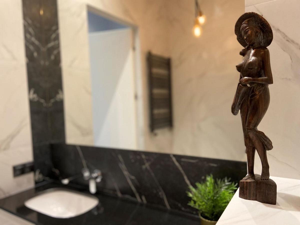 Butas Elegancki Apartament W Centrum Warszawy *